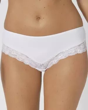 Majtki figi Lovely Micro Hipster Triumph 10182555