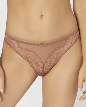 Majtki stringi Beauty-Full Darling String Triumph 10156818