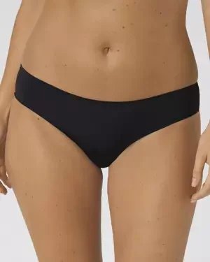 Majtki stringi Lovely Micro Brazilian String Triumph 10182554
