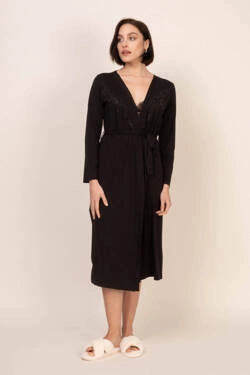 Szlafrok 3/4 damski z koronką - czarny